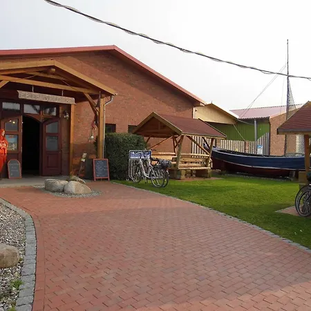 Urlaub Beim Reriker Ostseefischer Δωμάτια σε οικογενειακή κατοικία *