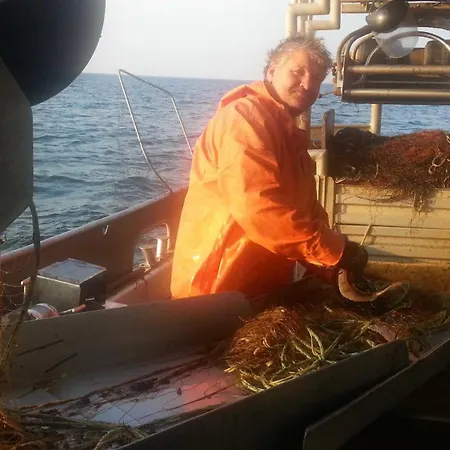 Δωμάτια σε οικογενειακή κατοικία Urlaub Beim Reriker Ostseefischer